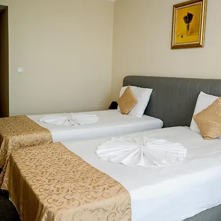 Paradise Hotel & Relax Center Pomorie Exterior photo