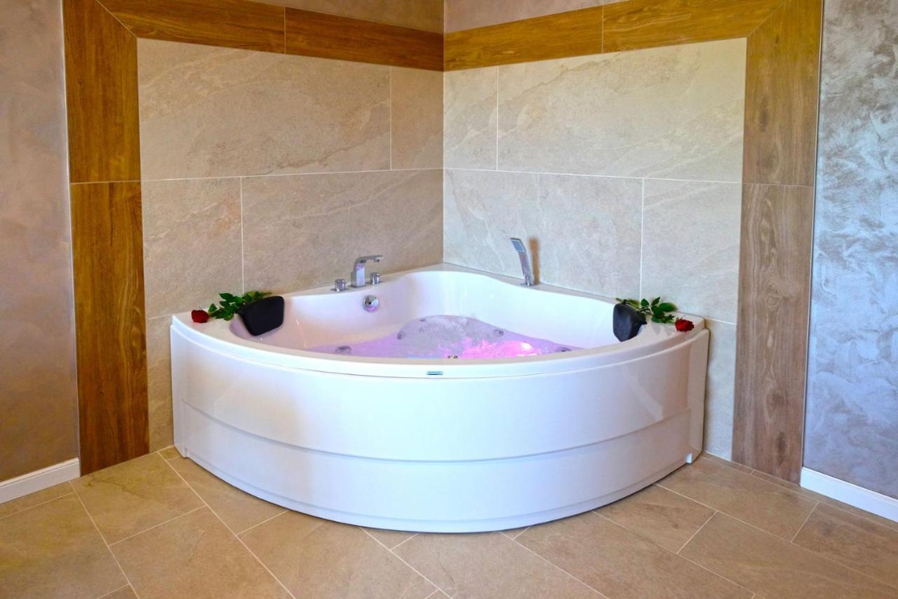 Paradise Hotel & Relax Center Hotel 3*