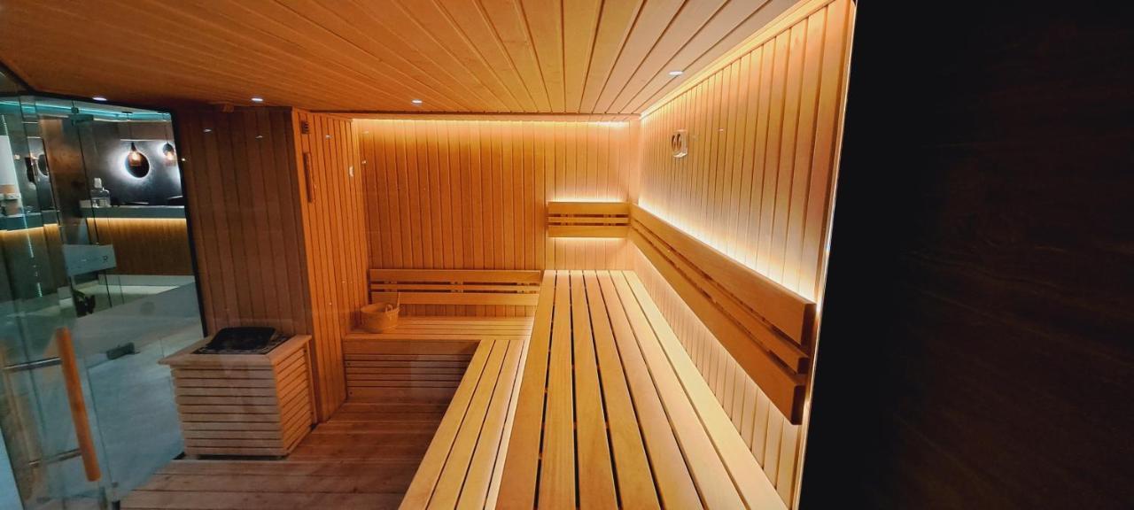 Paradise Hotel & Relax Center Hotel 3*