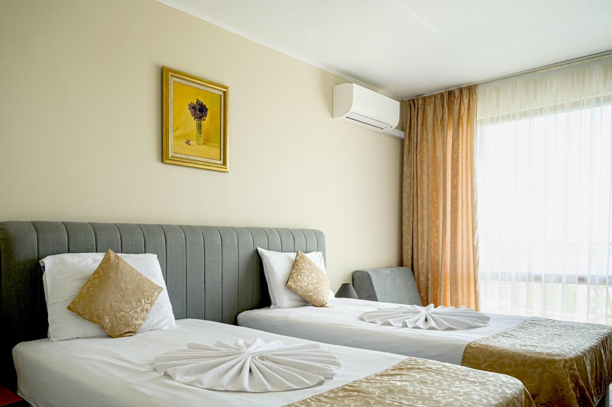 Paradise & Relax Center Поморие