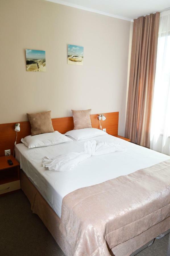 Paradise Hotel & Relax Center Pomorie